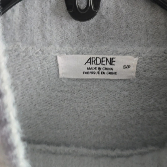 Ardene-super soft Mockneck Crop Top Sweater - Picture 2 of 4